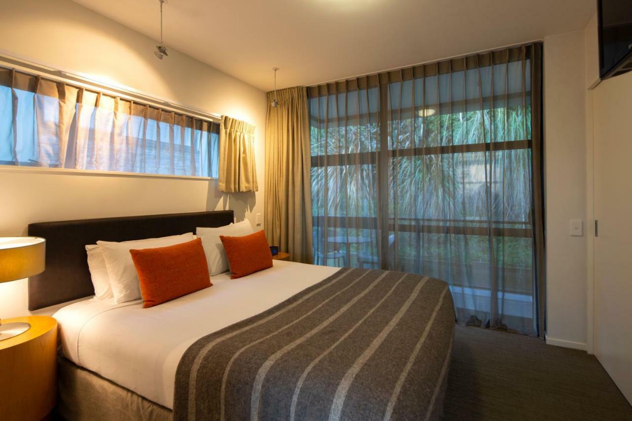 Panorama Terrace - Element Escapes Apartment *