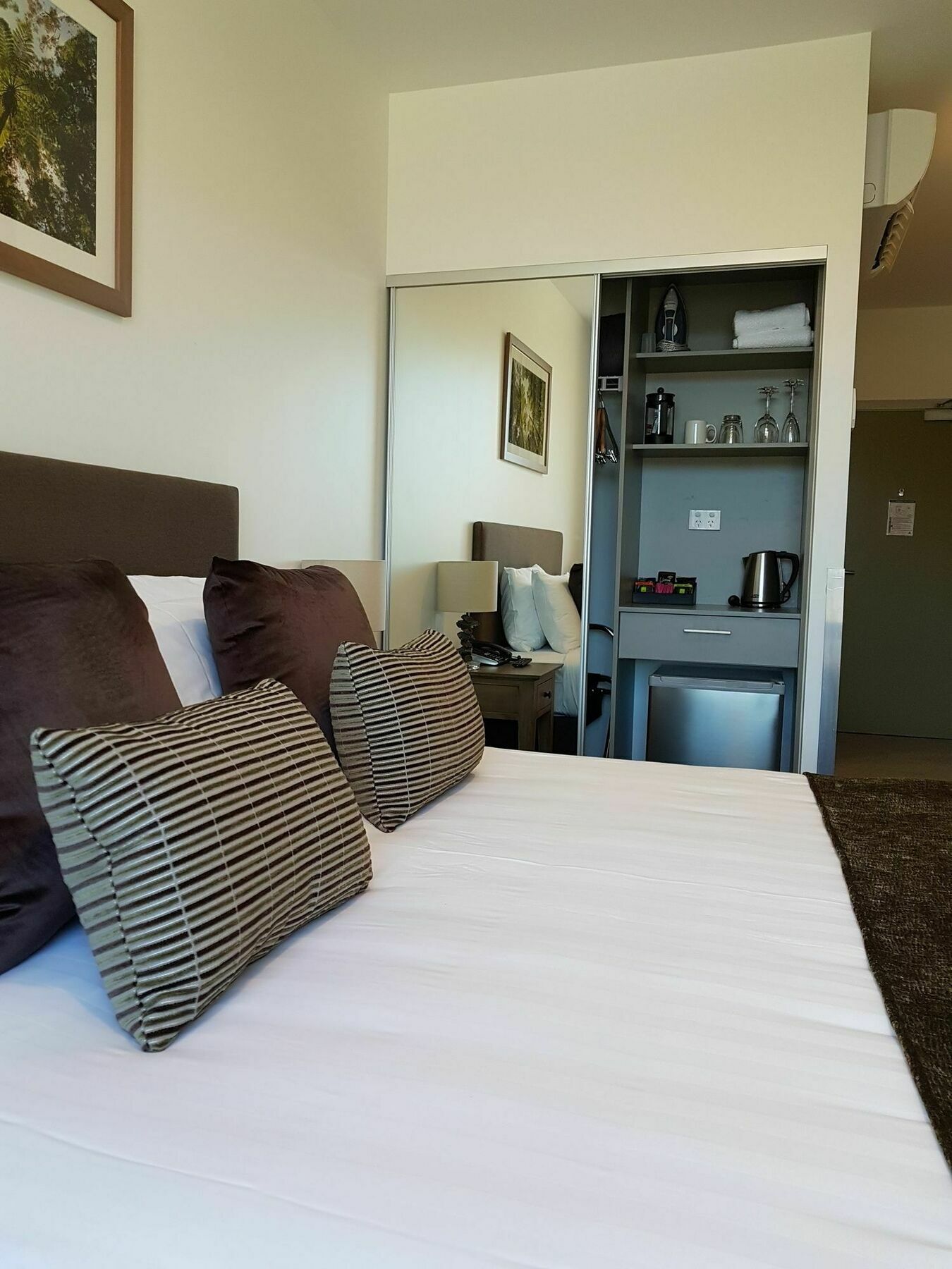 Hotel Wyndham Garden Remarkables Park 4*