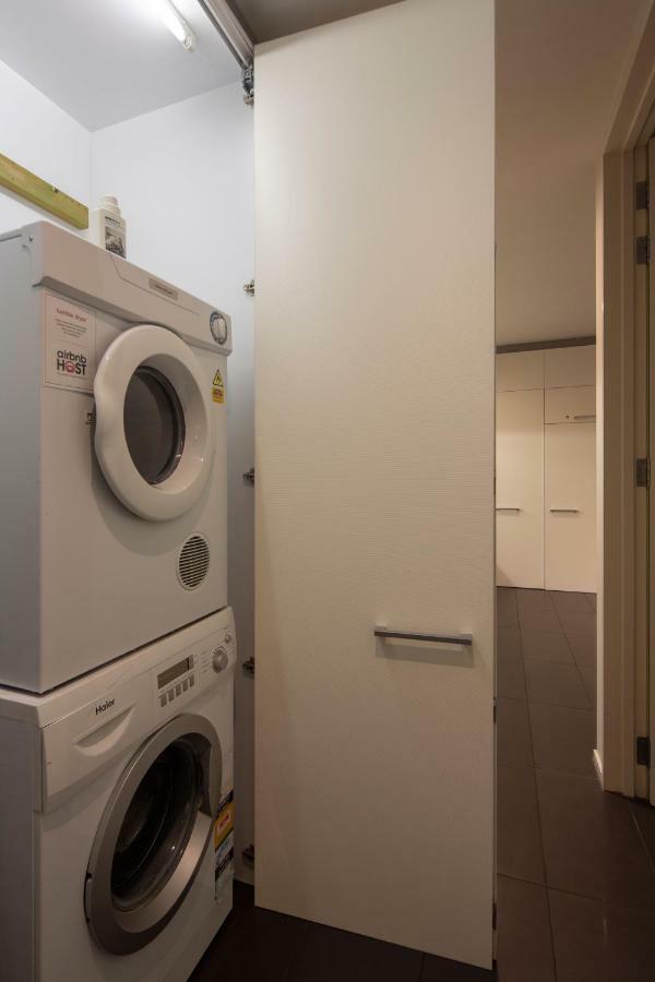 Kent Street - Element Escapes Apartment *