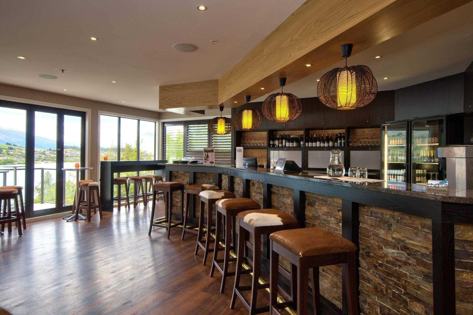 202 Clubhouse - The Shore Apartment Queenstown