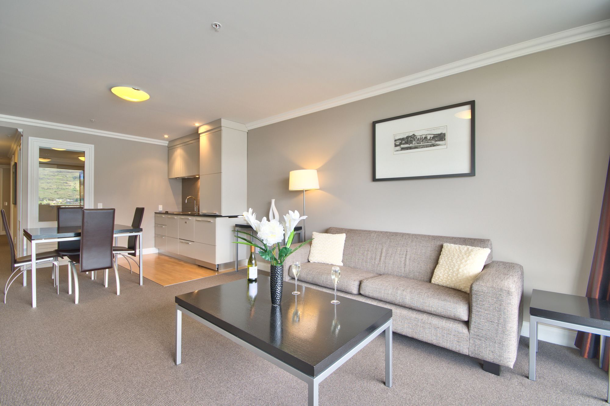 202 Clubhouse - The Shore Apartment