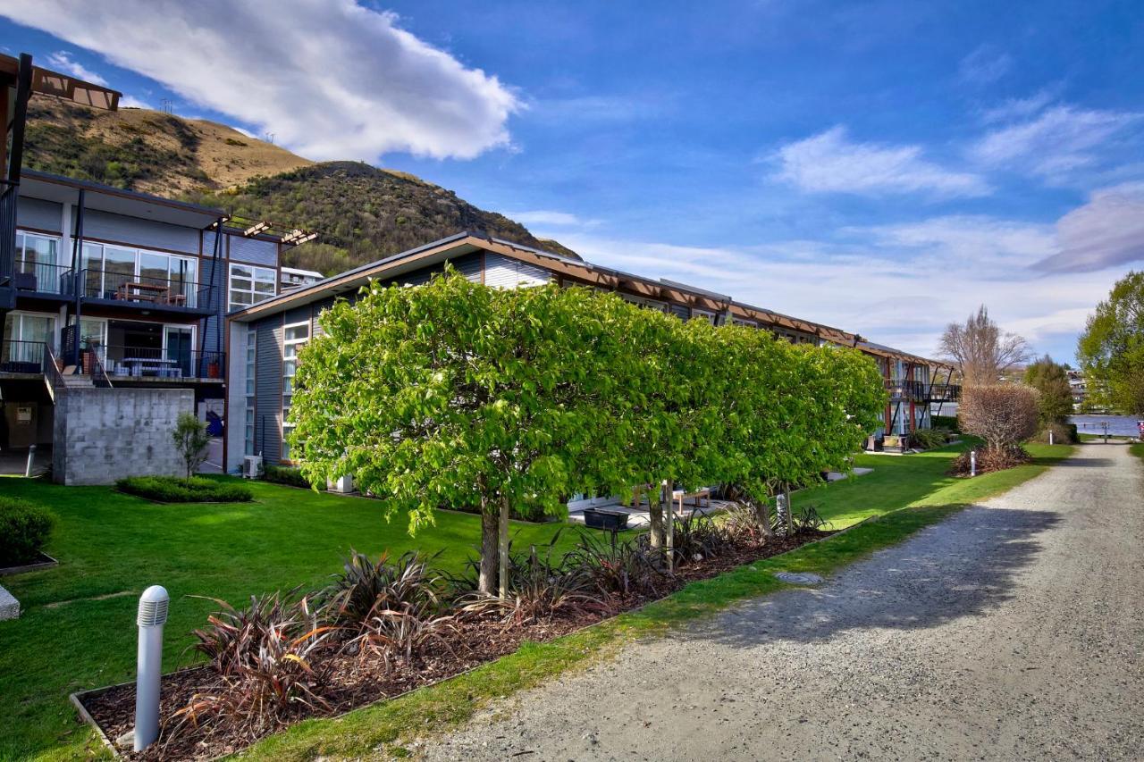 Lakefront Marina * Queenstown