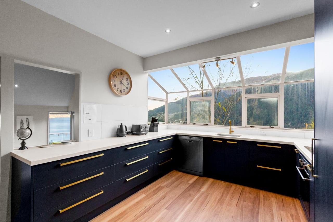 The Hill Haven Holiday home Queenstown