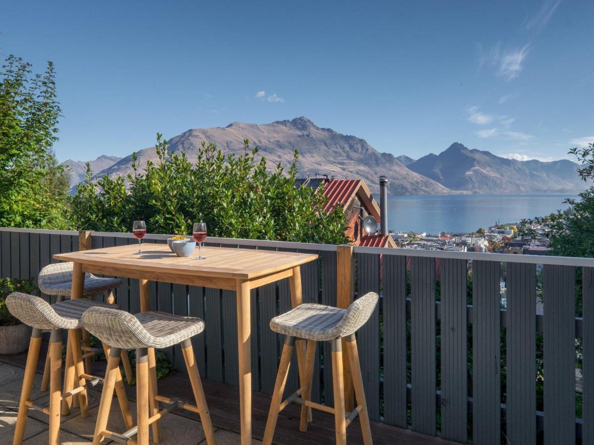 Lake Views On Malaghan Apartment Queenstown