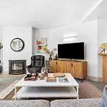 Maison De Charme Central Apartment