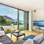 Lake View @ Pounamu
