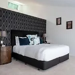 Papillon, A Relax It\'S Done Luxury Holiday Home