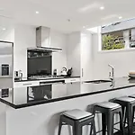 Diamond Luxury Central Queenstown