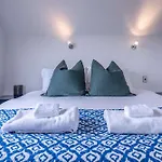 Brian\'S Crib