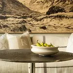 Roki Collection