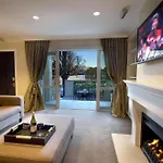 Esplanade Queenstown By Staysouth