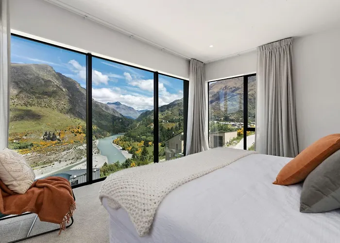 Stunning Mountain Views In Queenstown-Hot Tub
