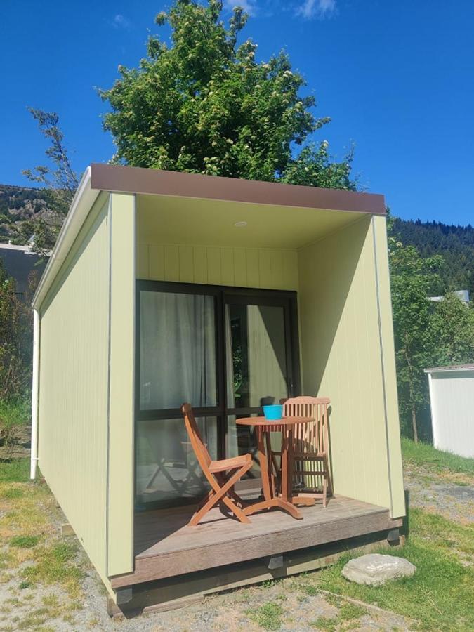 Qbox Campsite Queenstown