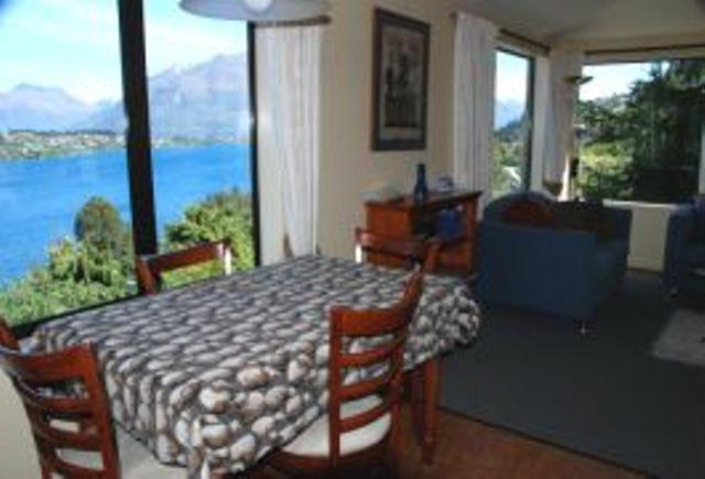 Larch Hill Bed & Breakfast 4*