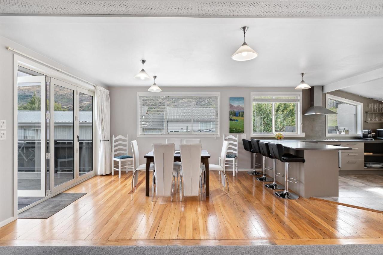 And Mountain View Living Holiday home Queenstown