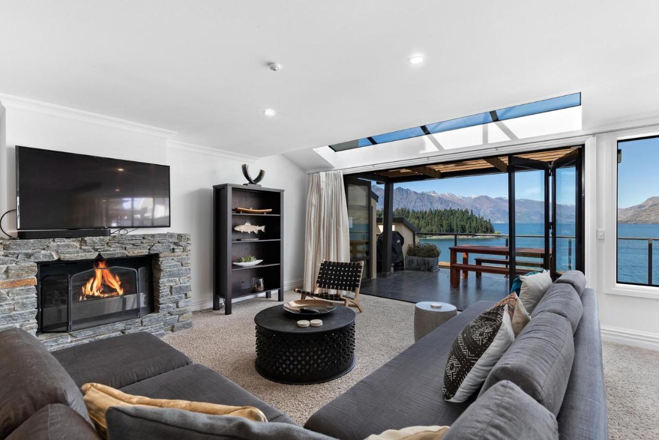 Beacon Lakeside Luxury 908 - 3 Bedroom * Queenstown