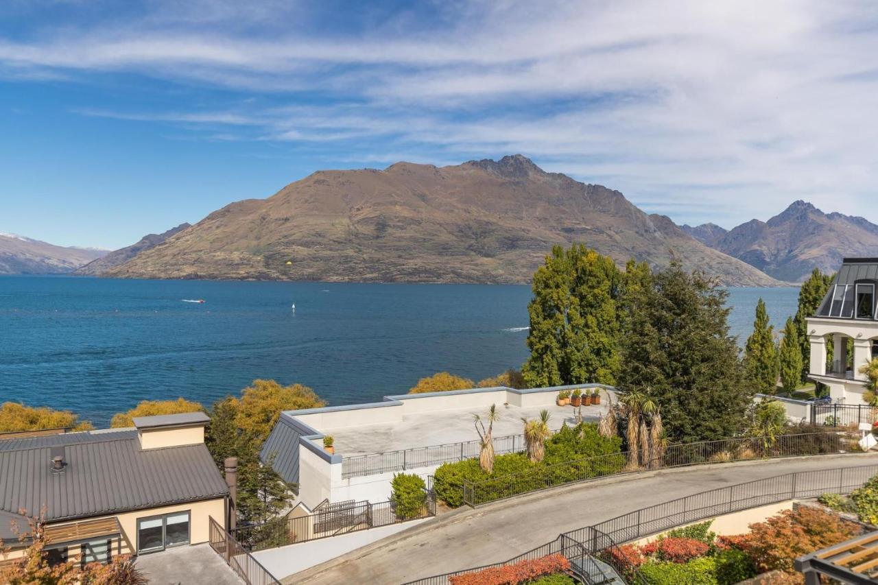 Beacon Lakeside Luxury 908 - 3 Bedroom Queenstown