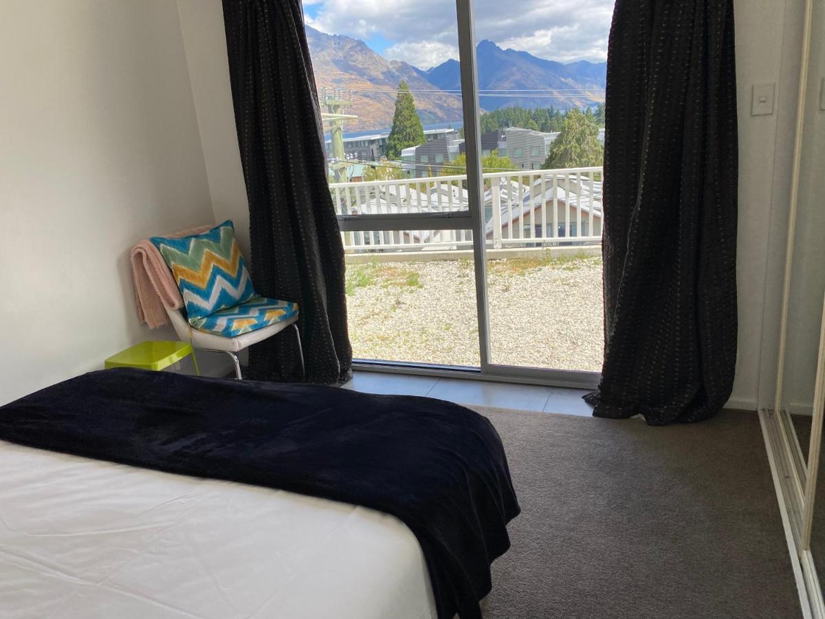 Apartment Lakeview 5-10mins Walk To Town 4bedrms 镇上湖景4房套房