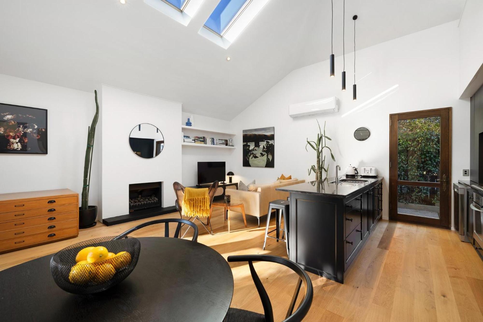 Beautifully Styled Holiday home Queenstown