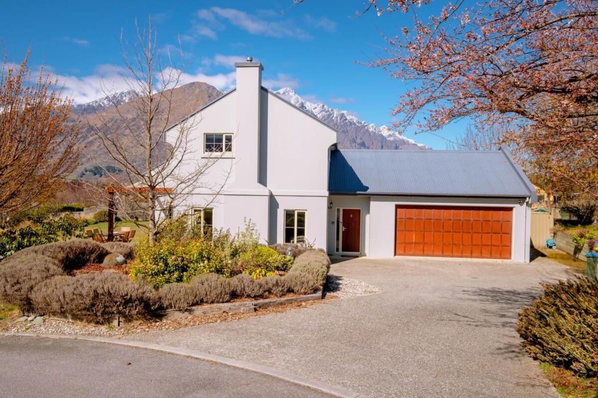 Paeroa View Holiday home *