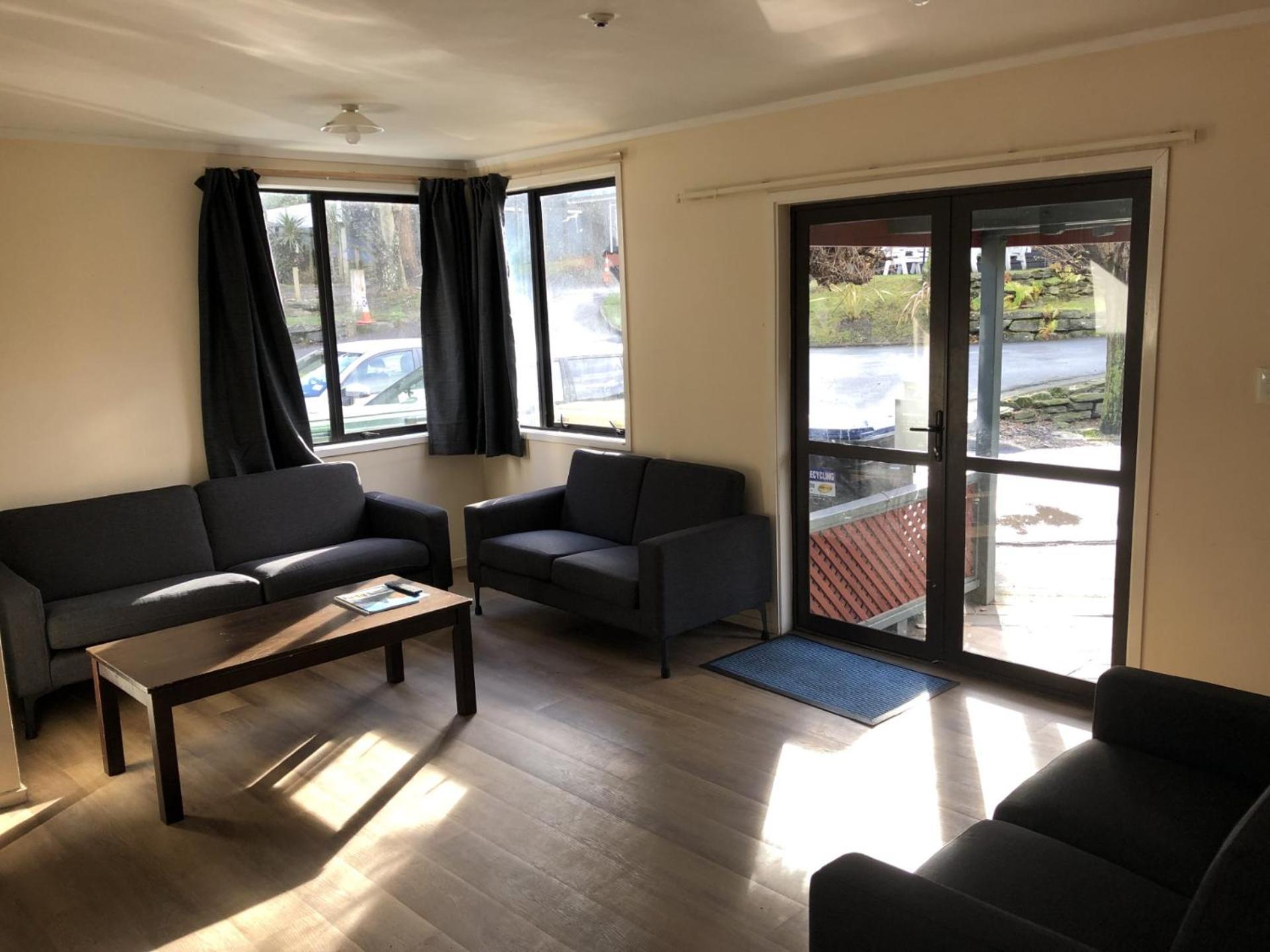 Pinewood Hostel
