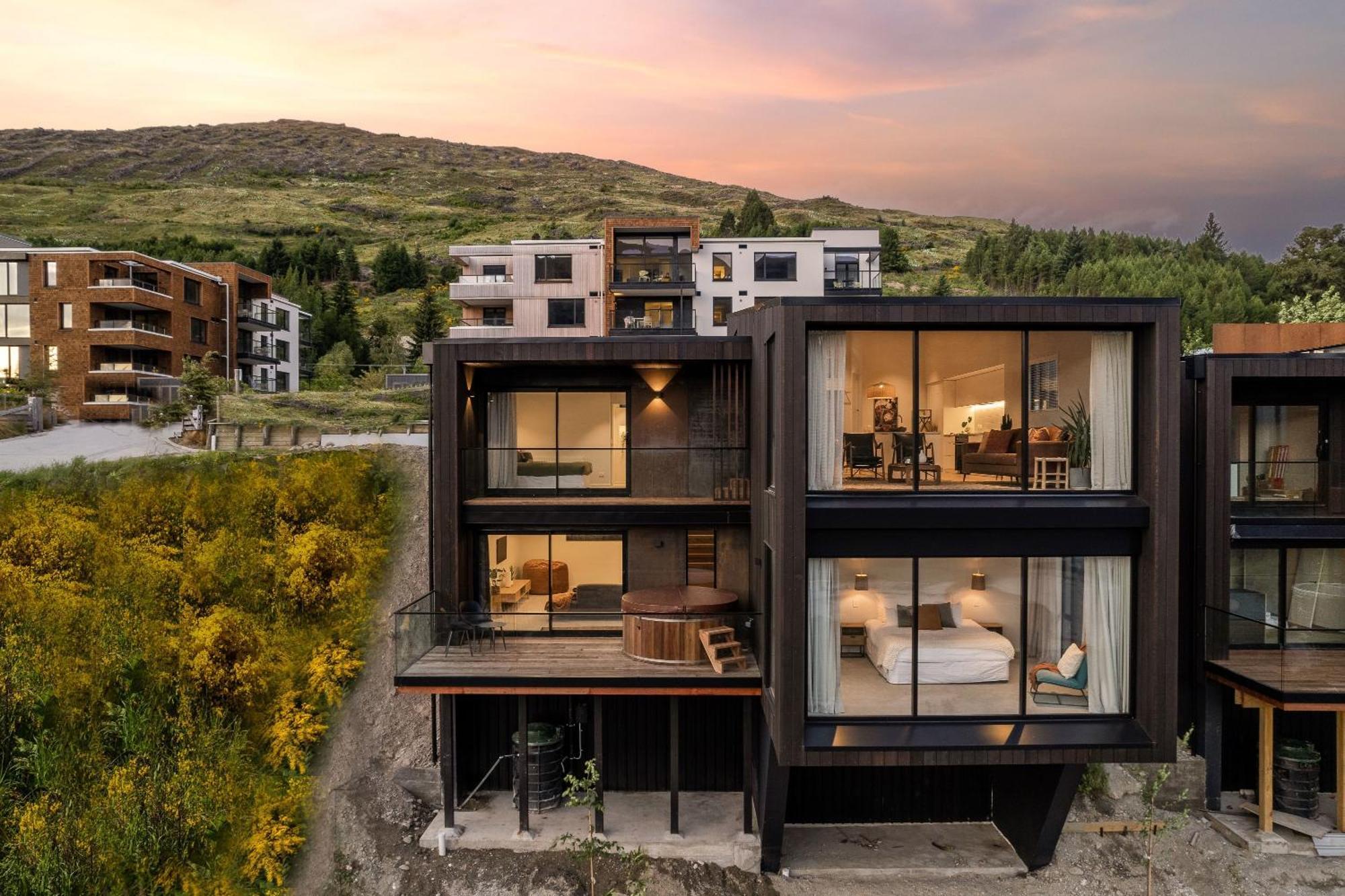 Stunning Mountain Views In Queenstown-hot Tub Holiday home Queenstown