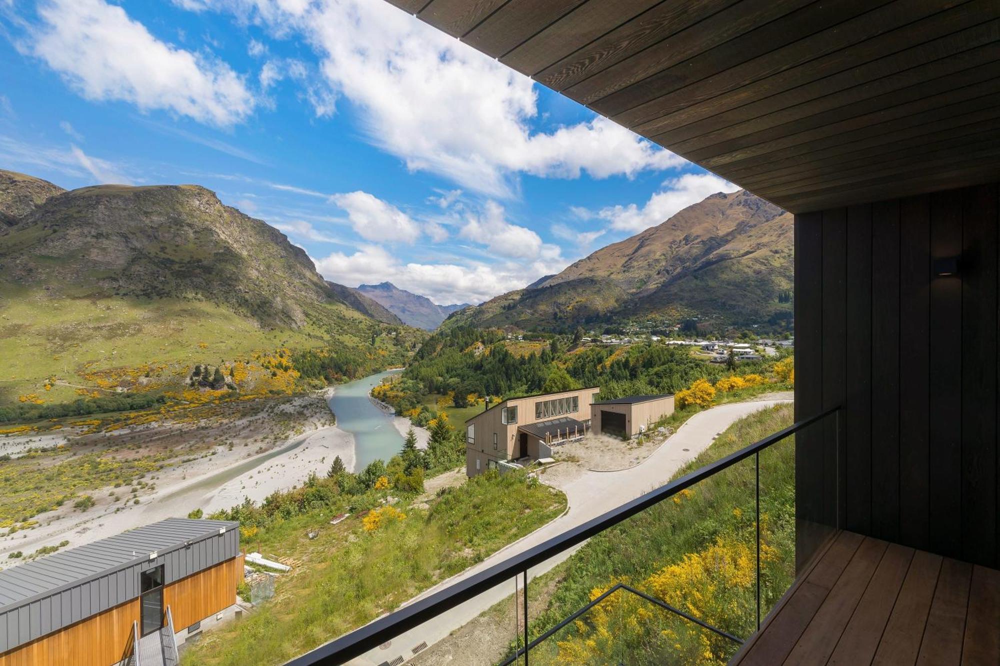 Holiday home Stunning Mountain Views In Queenstown-hot Tub Queenstown