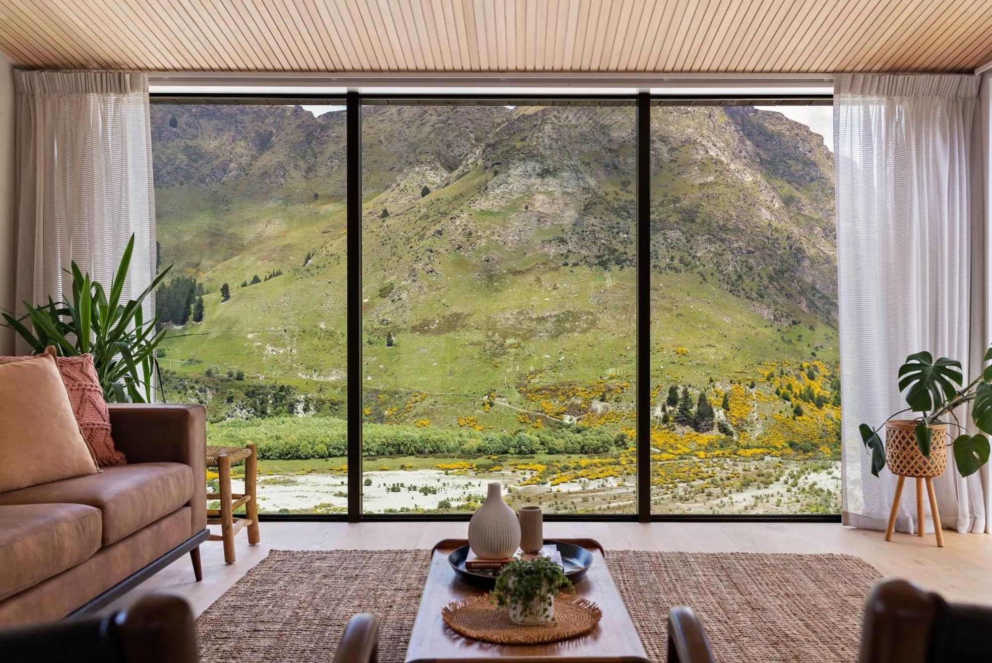 Stunning Mountain Views In Queenstown-hot Tub *