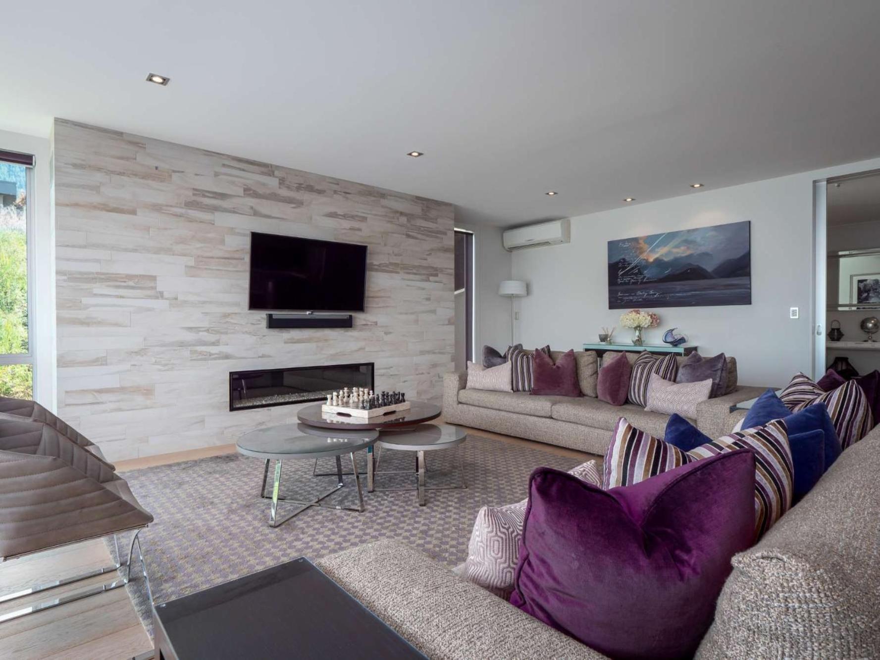 Papillon, A Relax It's Done Luxury * Queenstown