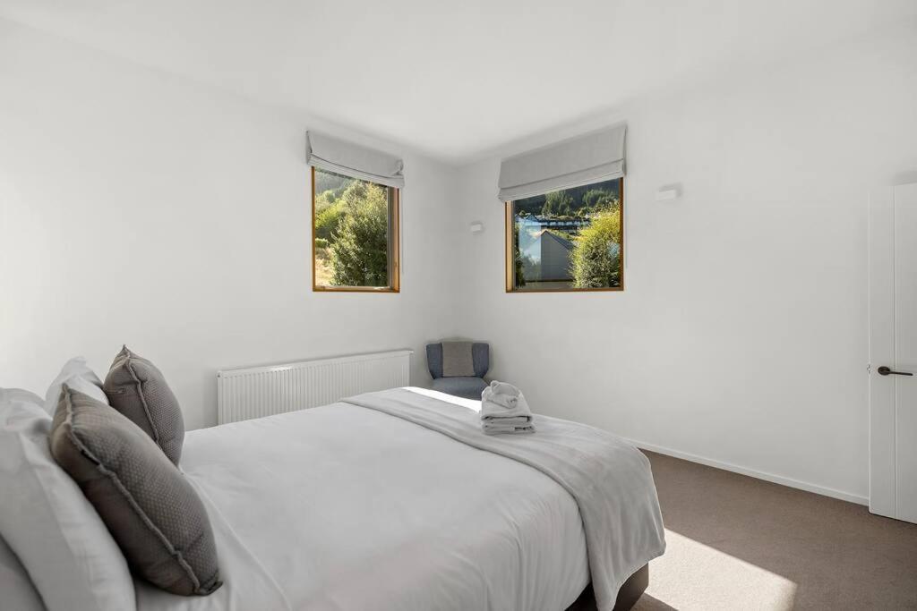 Whakata On Whitbourn Holiday home *