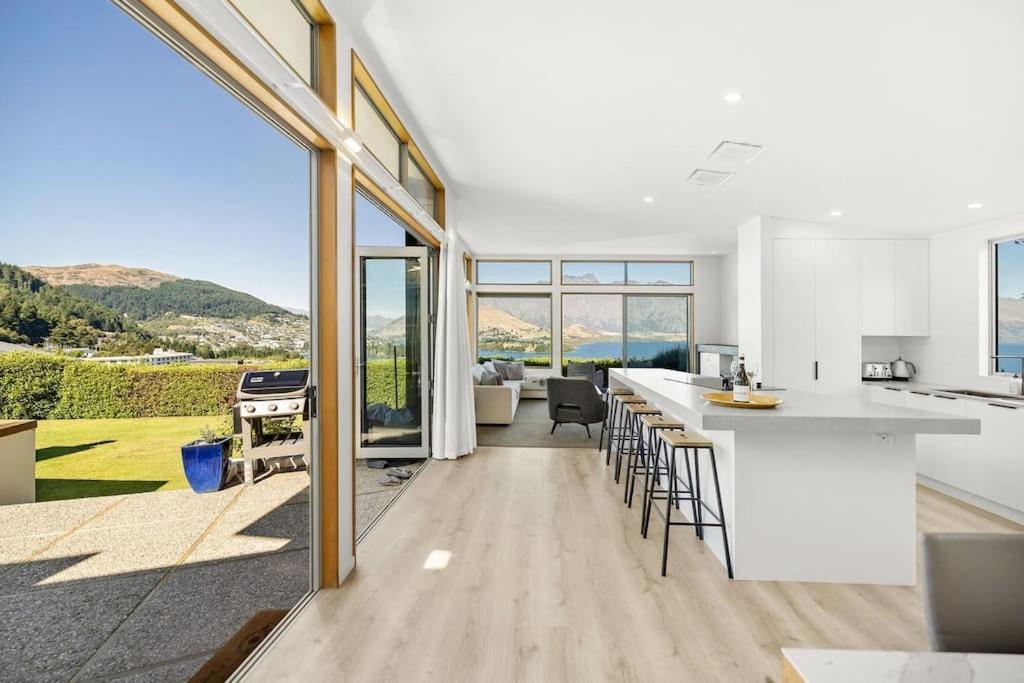 Holiday home Whakata On Whitbourn