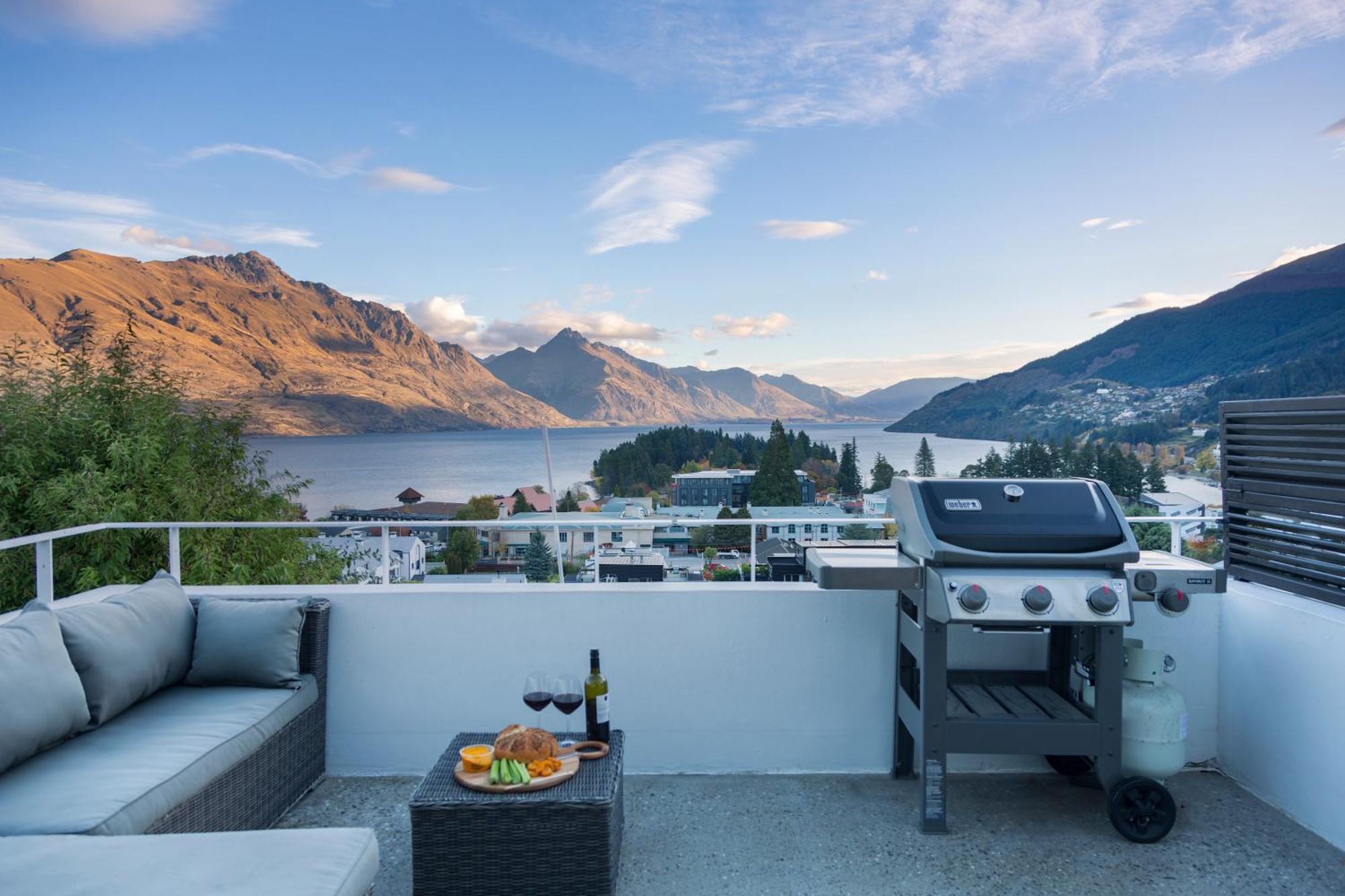 Awa- Views- Bbq- Ac- Garage