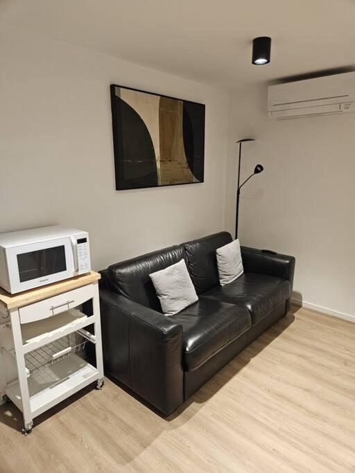 Apartment 1brd In *