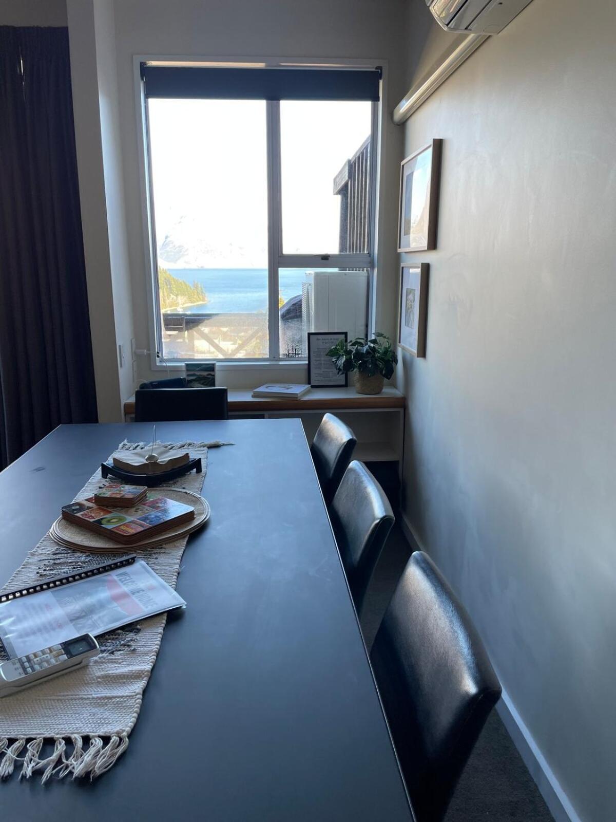 Holiday home Habeke Bothy - Epic Views - 700mtrs To Town *