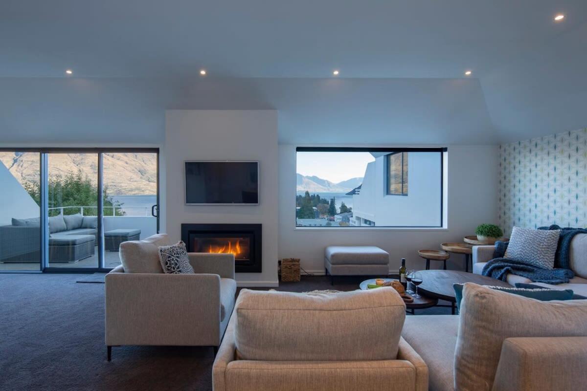 Awa- Views- Bbq- Ac- Garage Holiday home *