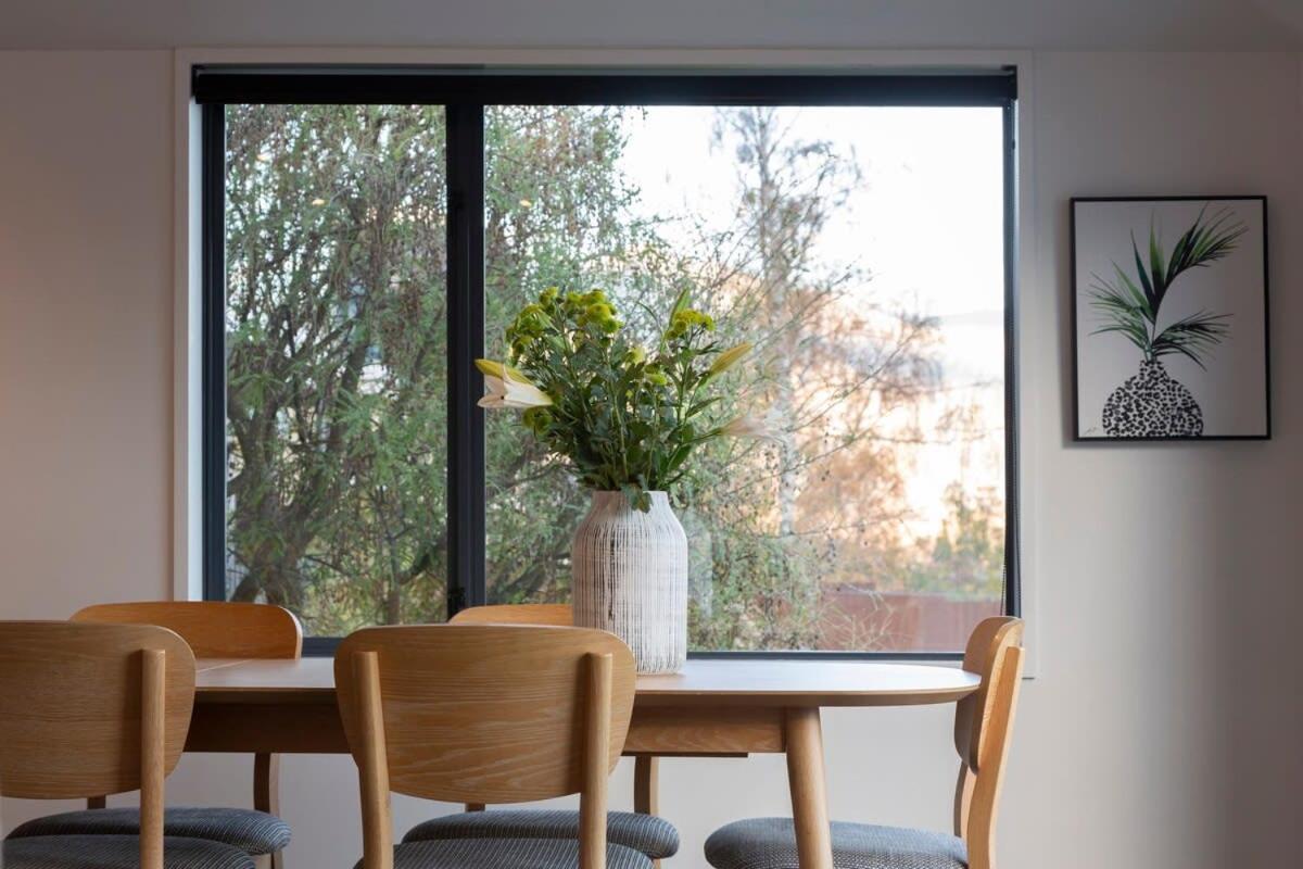 Awa- Views- Bbq- Ac- Garage Holiday home *