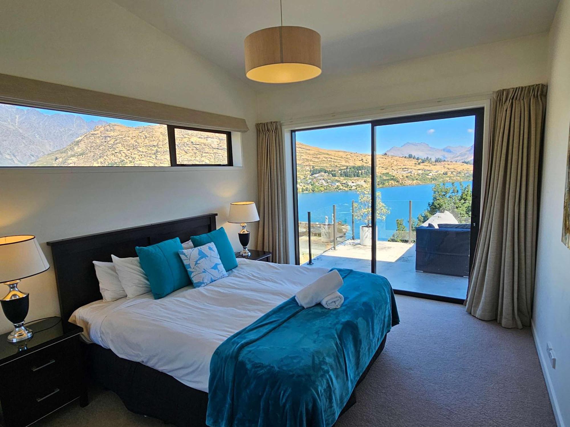Holiday home Stunning Views - Townhouse Queenstown
