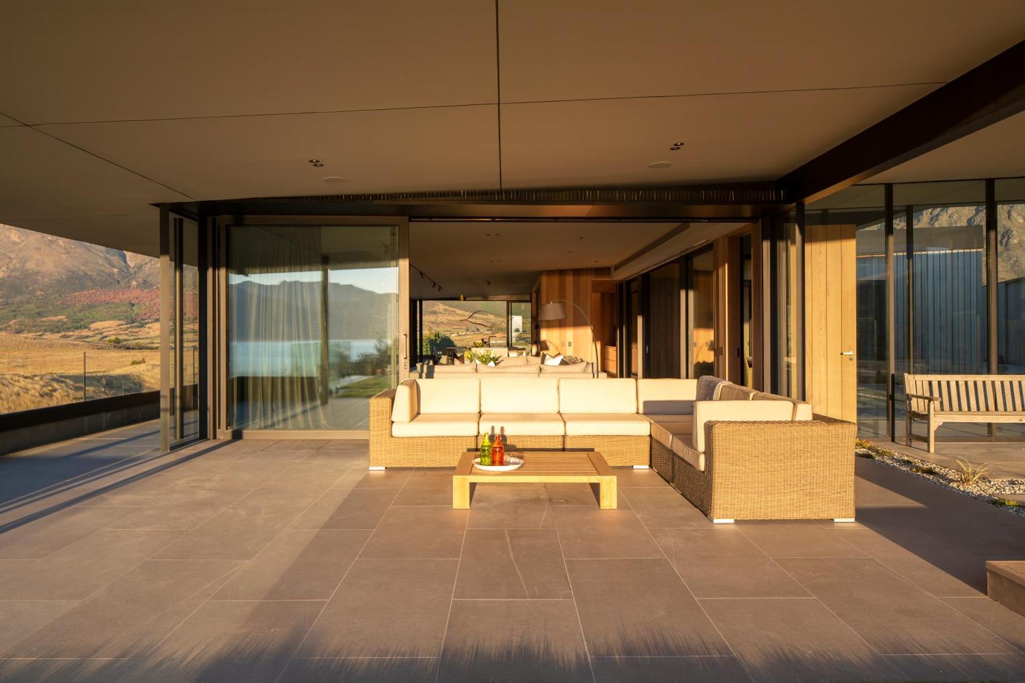 Falconridge Jacks Point By Sotheby's Luxury Homes Villa Queenstown