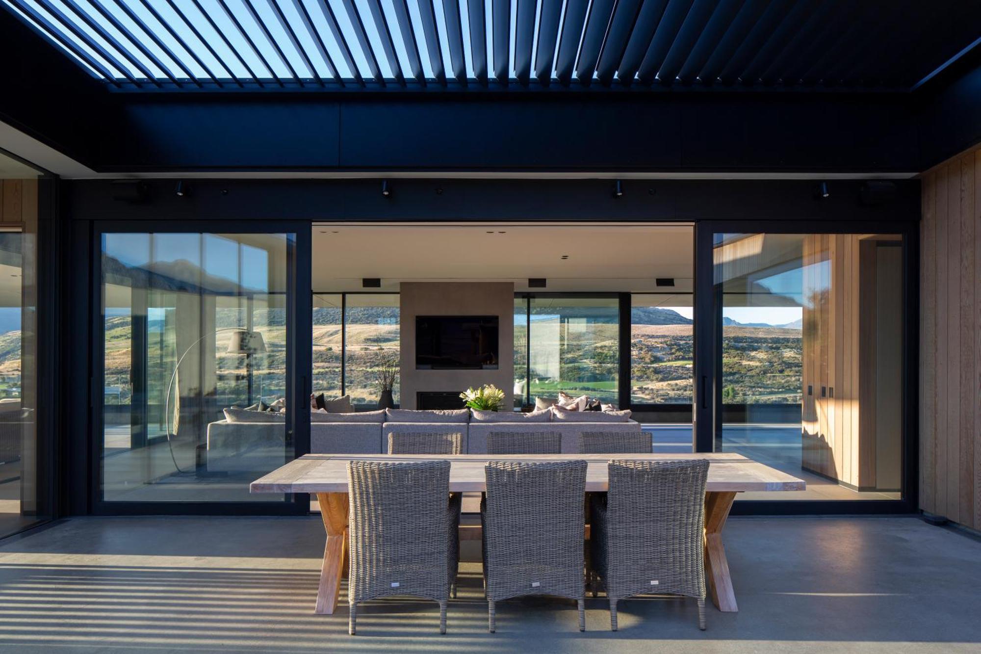 Falconridge Jacks Point By Sotheby's Luxury Homes *