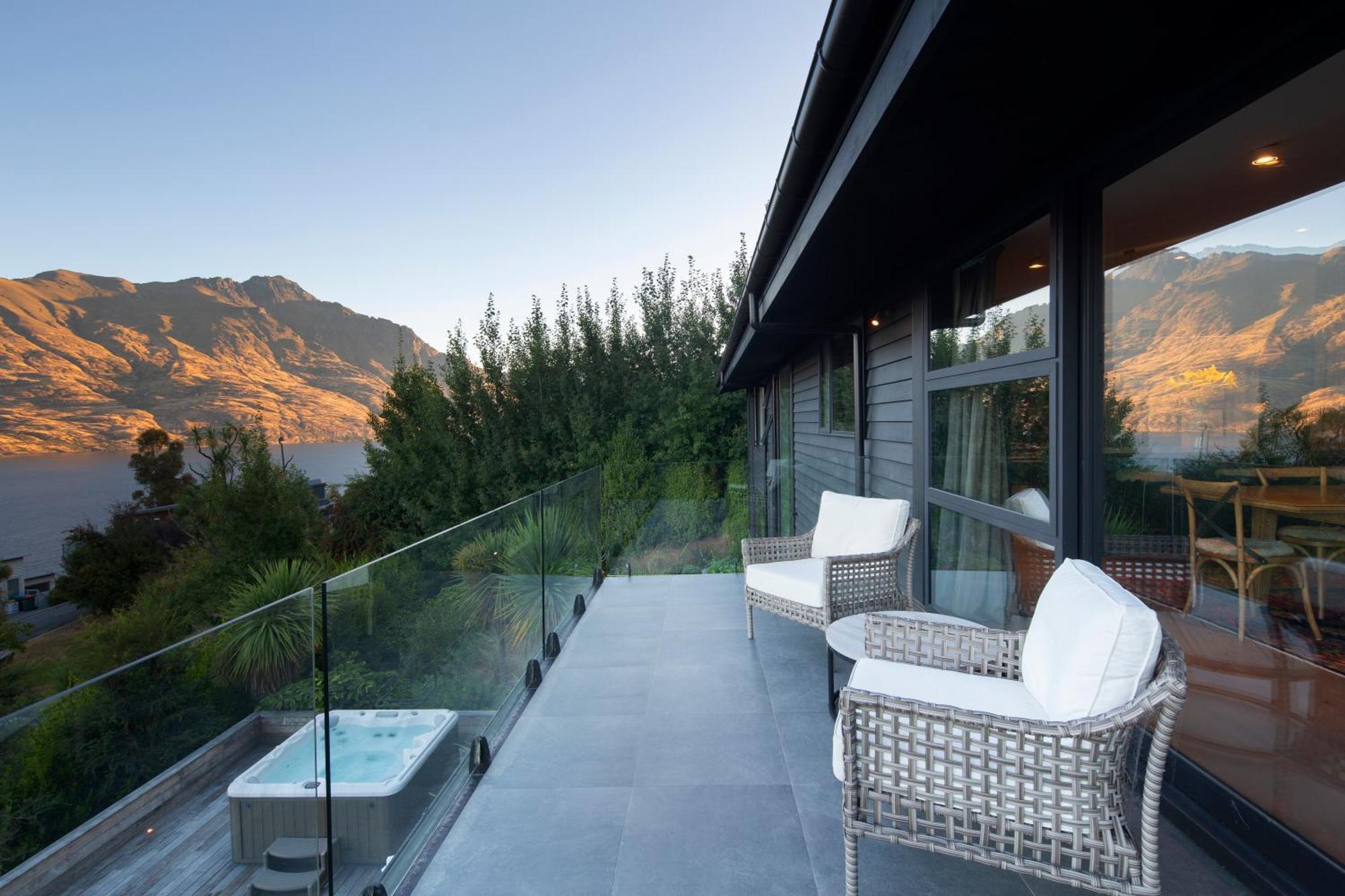 Villa 11 Aspen Grove - Stunning Views And Pool *