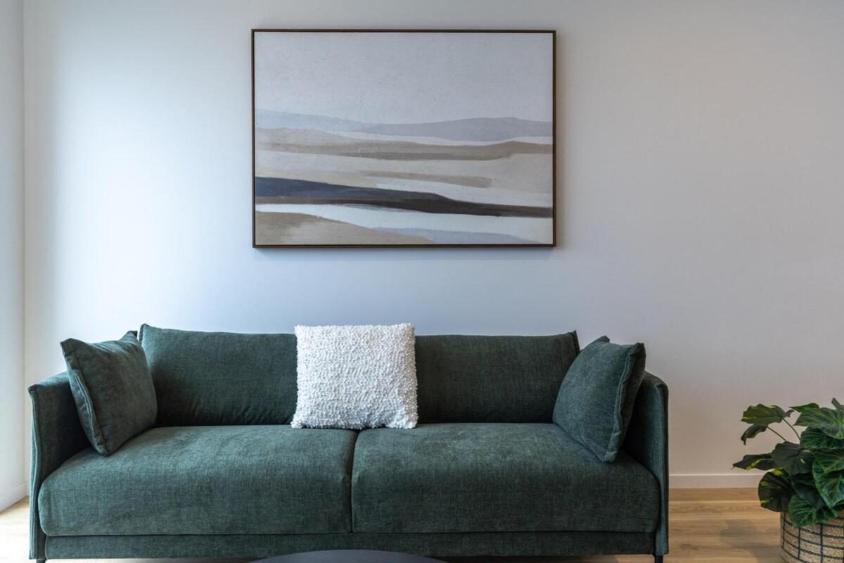 Lakeview Escape Fernhill Retreat *