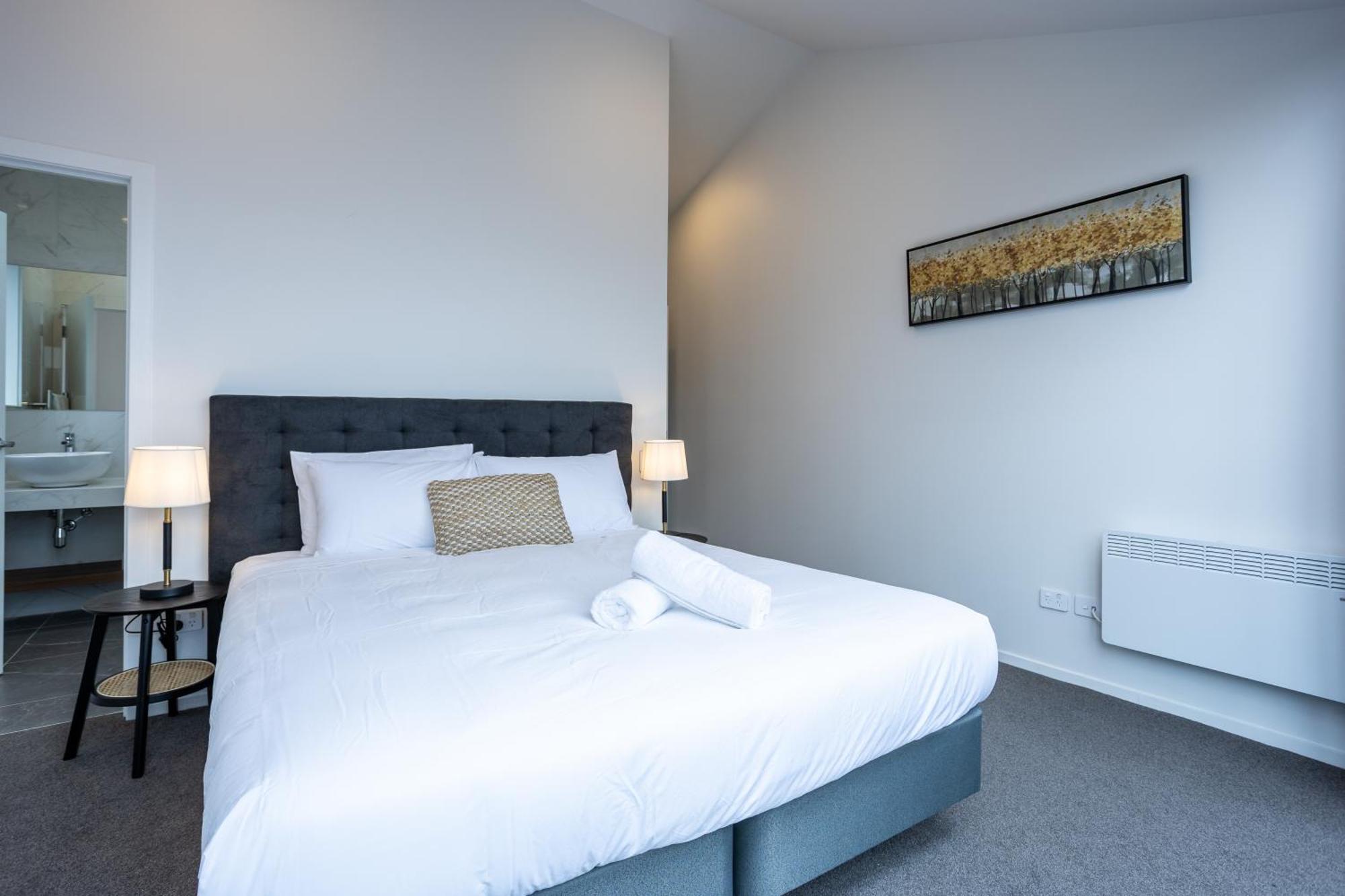 Lakeview Escape Fernhill Retreat