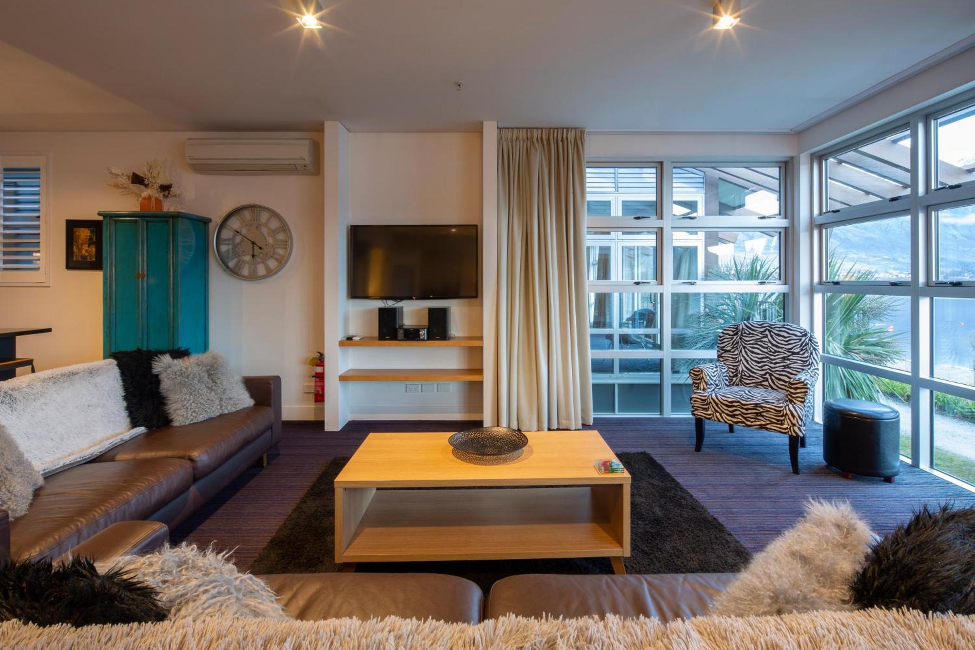 Apartment Marina - Element Escapes Queenstown