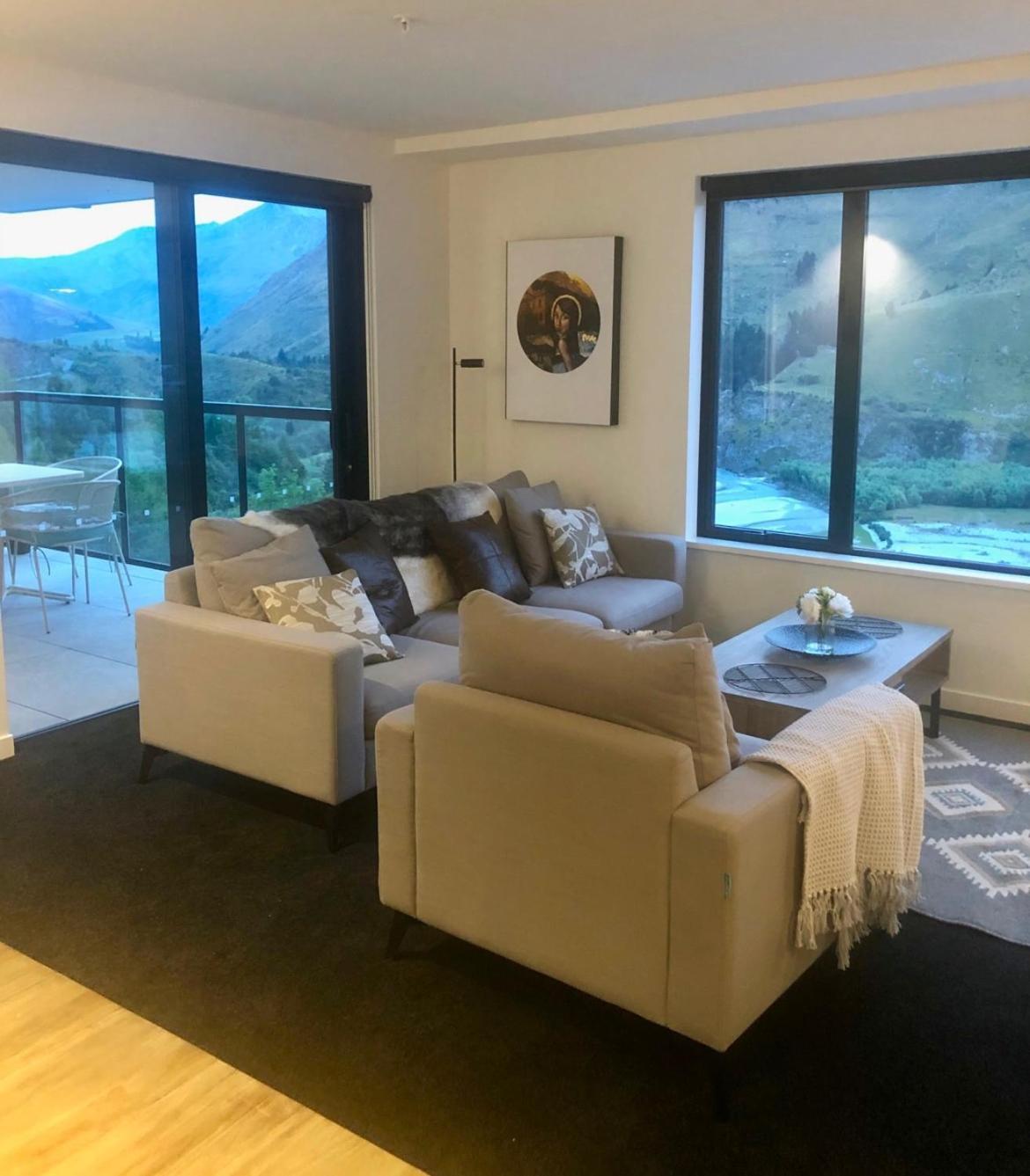 Modern Luxury Queenstown
