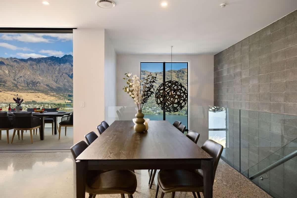 Elevated Elegance Holiday home