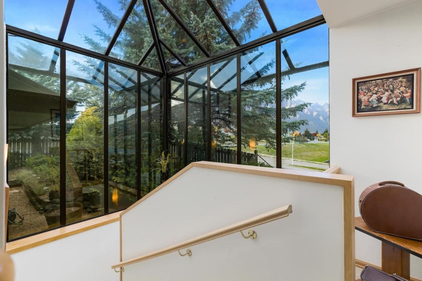Charming House With Lovely Views Holiday home Queenstown