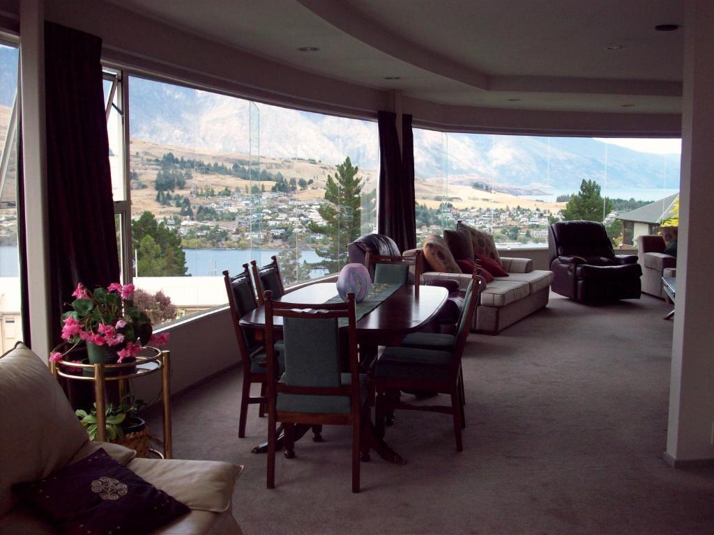 Vista Hotel Queenstown