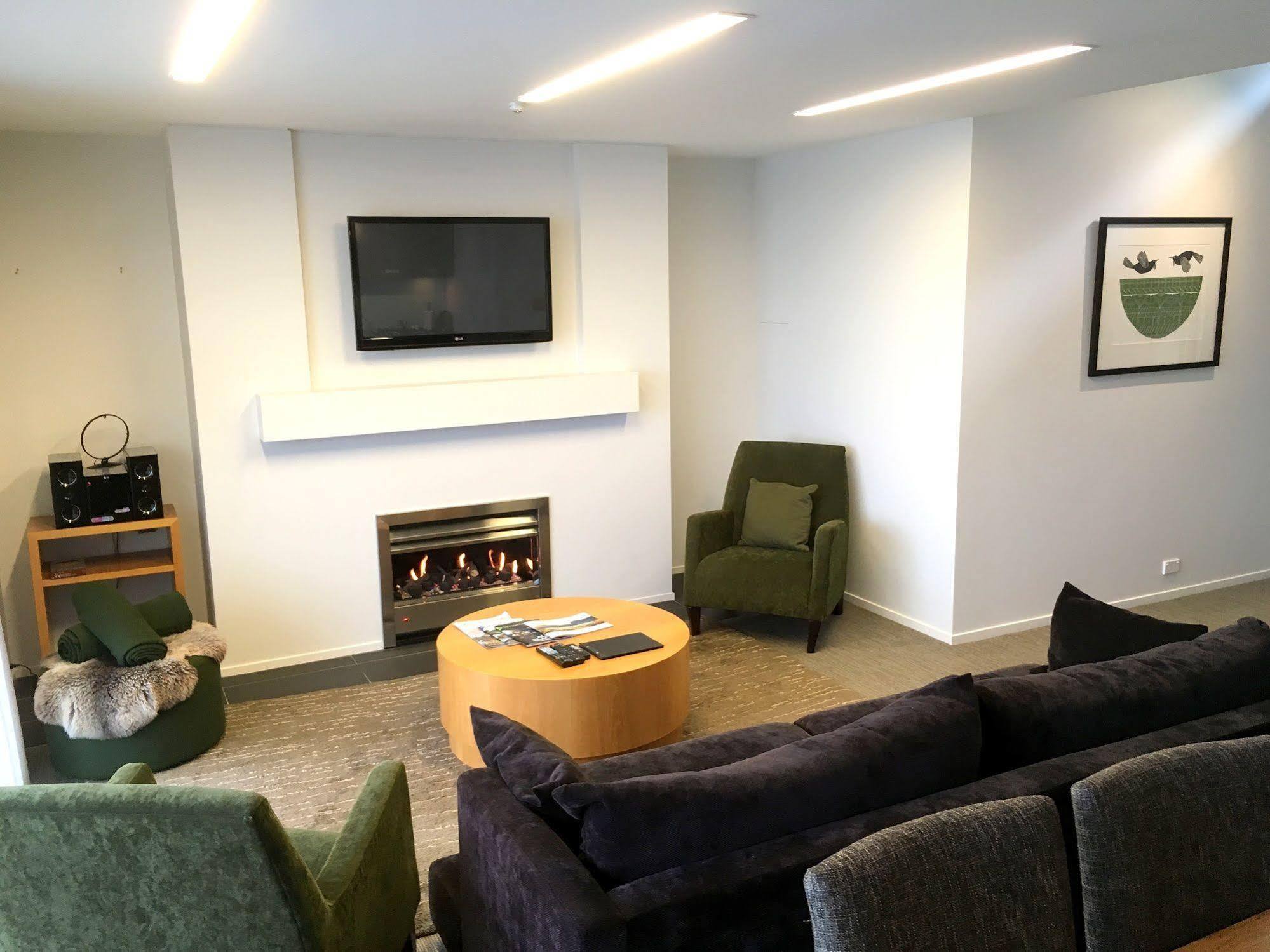 Apartment Marina - Element Escapes
