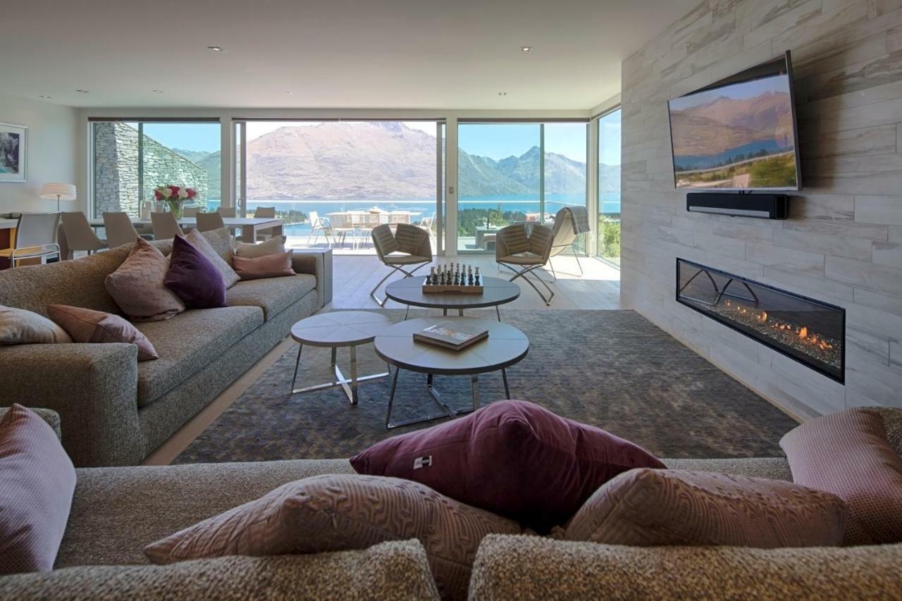 Papillon, A Relax It's Done Luxury * Queenstown