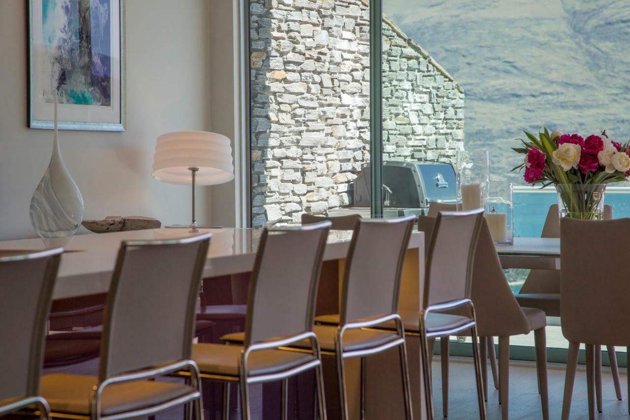 Papillon, A Relax It's Done Luxury * Queenstown